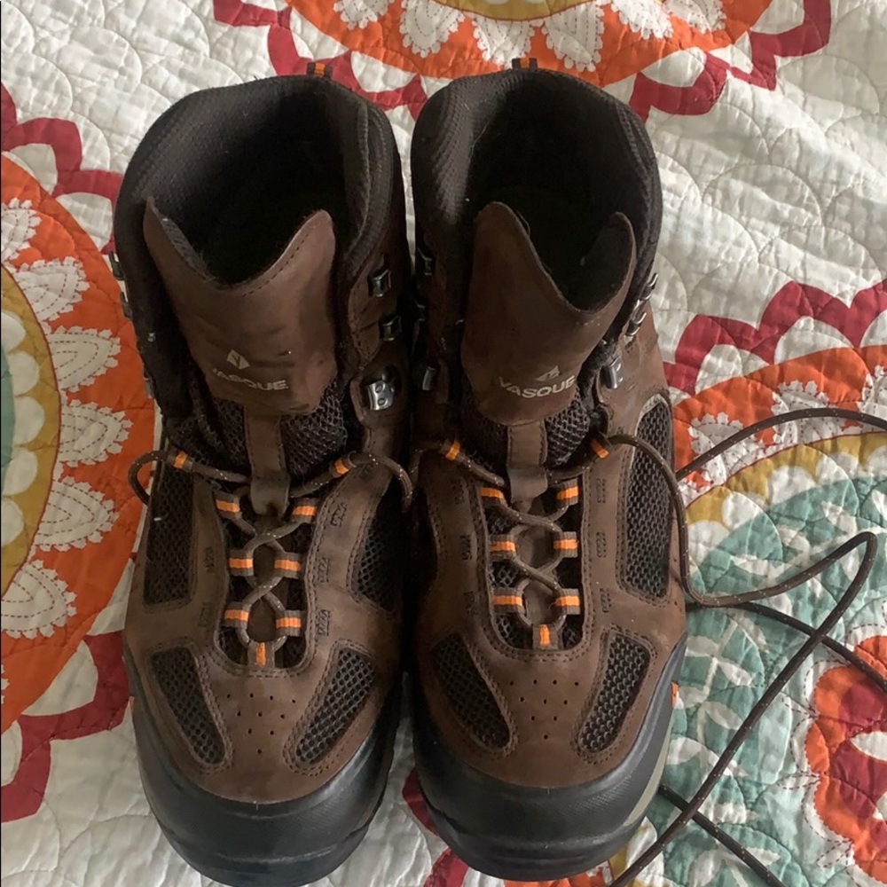 Vasque hiking boots, Size 13M(US), lightly worn